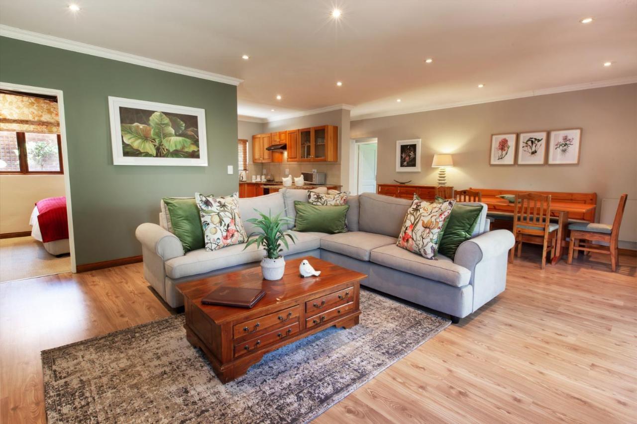 Lodge Oliver's *